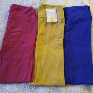 Bundle of LuLaRoe Leggings OS